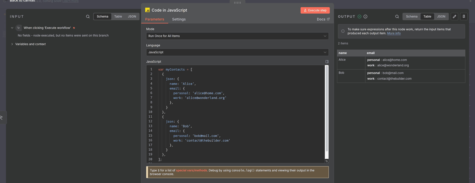 Output Code Node menampilkan array berisi dua objek kontak.