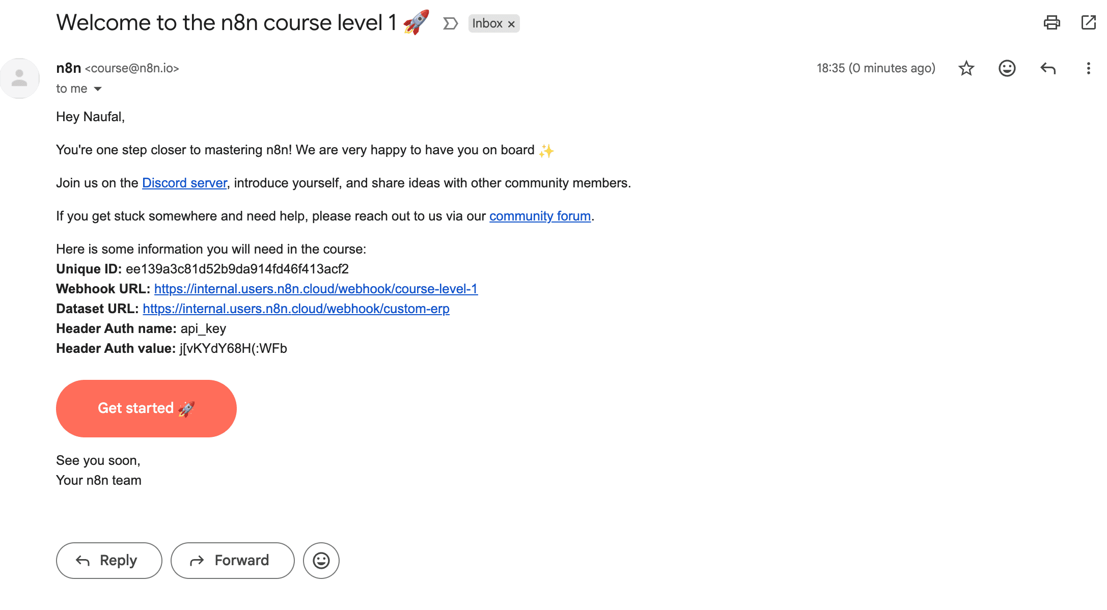 Email dari n8n yang menunjukkan Webhook URL.